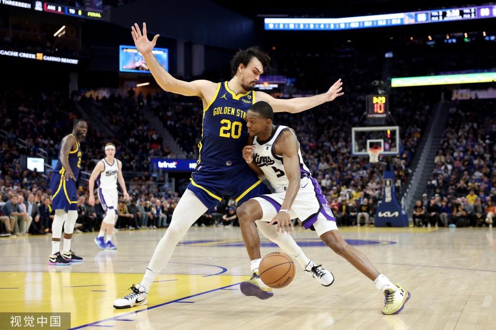 己的一些特 己的一些特