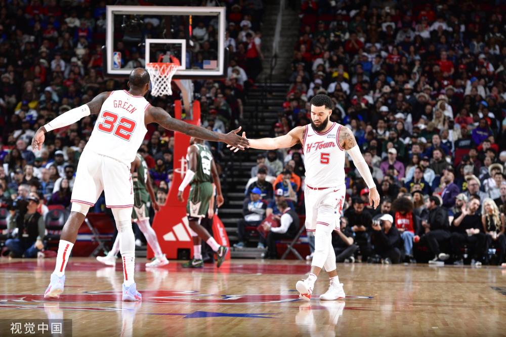 富有活力的 富有活力的